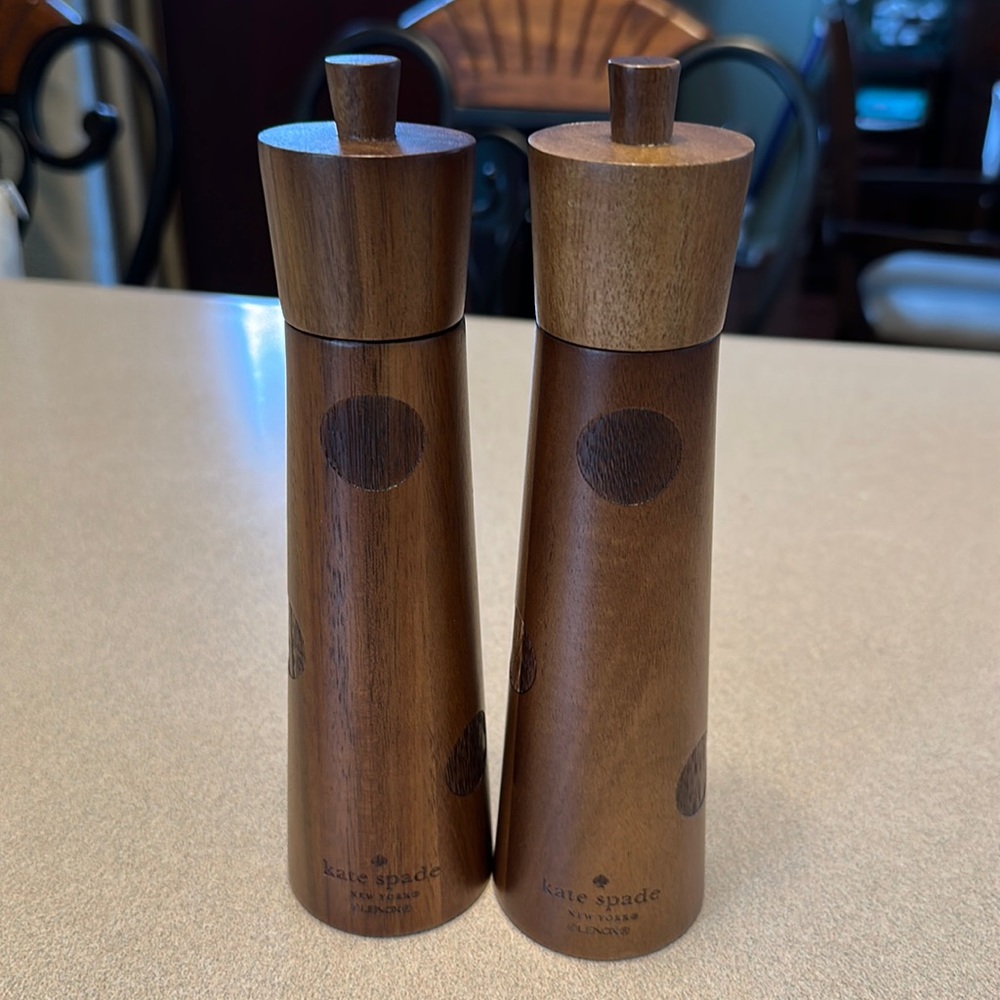 Kate spade salt and pepper shakers